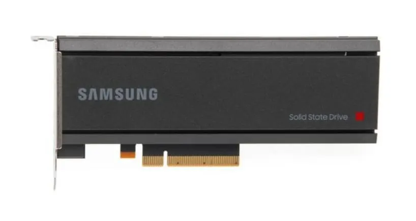 Dell  / Samsung 1.6TB PM1735 NVMe PCIe 4.0
