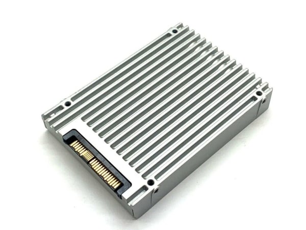 Intel DC P3700 400GB NVMe PCle SFF 2
